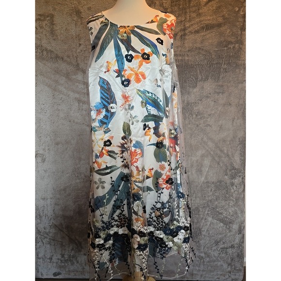 Catherines Floral Sleeveless Dress With Mesh Embroider Overlay Womens Size 14/16 - Picture 1 of 9